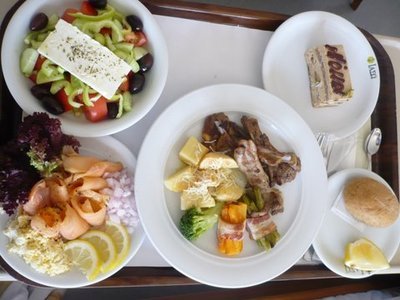 Food in Greek hospitals