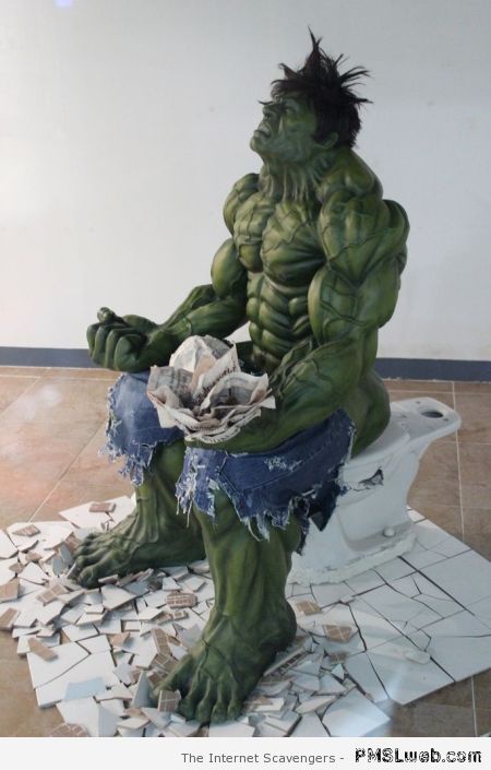 Hulk on the loo at PMSLweb.com