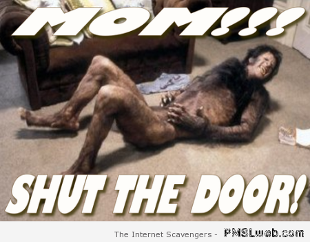 Mom shut the door Halloween humor at PMSLweb.com