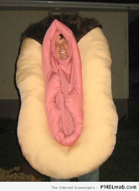 Vagina costume fail at PMSLweb.com