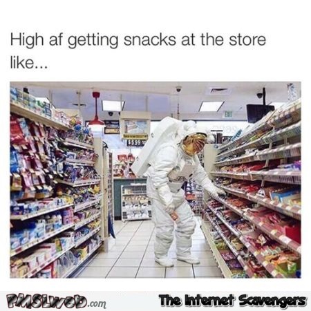 Funny getting snacks at the store high af at PMSLweb.com