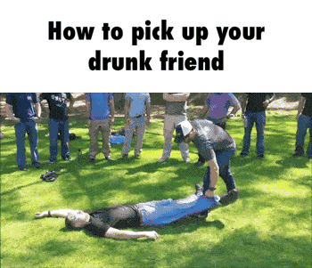How to pick up your drunk friend funny gif @PMSLweb.com