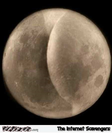 Funny super moon close up - Hilarious Wednesday picture collection @PMSLweb.com