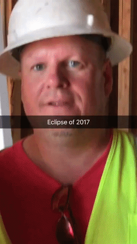 Funny eclipse 2017 gif @PMSLweb.com